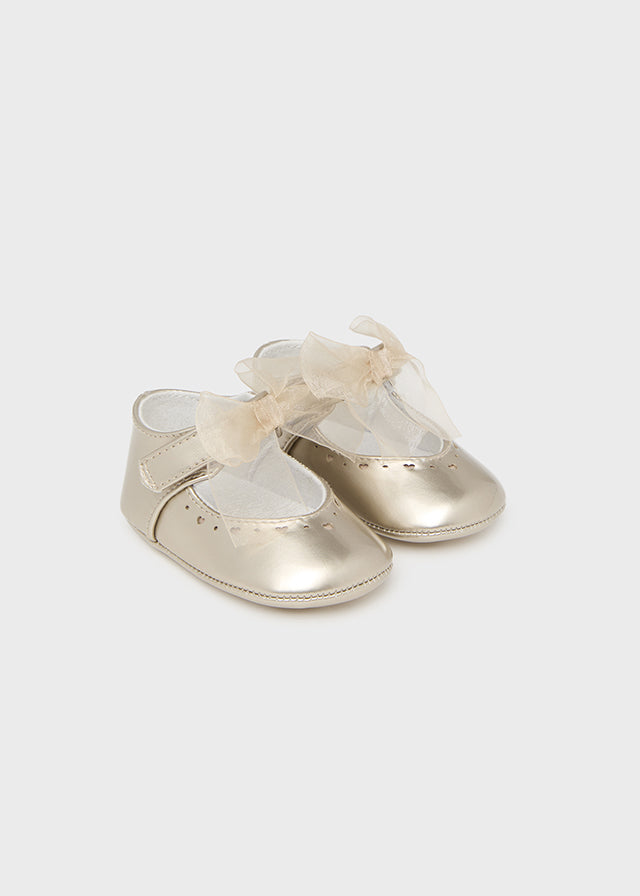 Gold Mary Jane Shoe w Tulle Bow