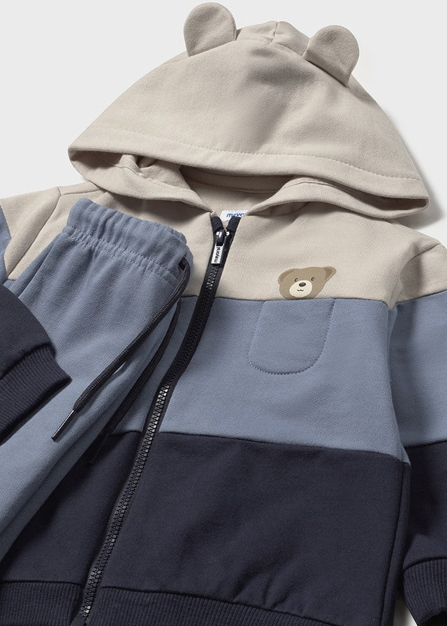 Colorblock Bear Sweatshirt & Light Blue Pants