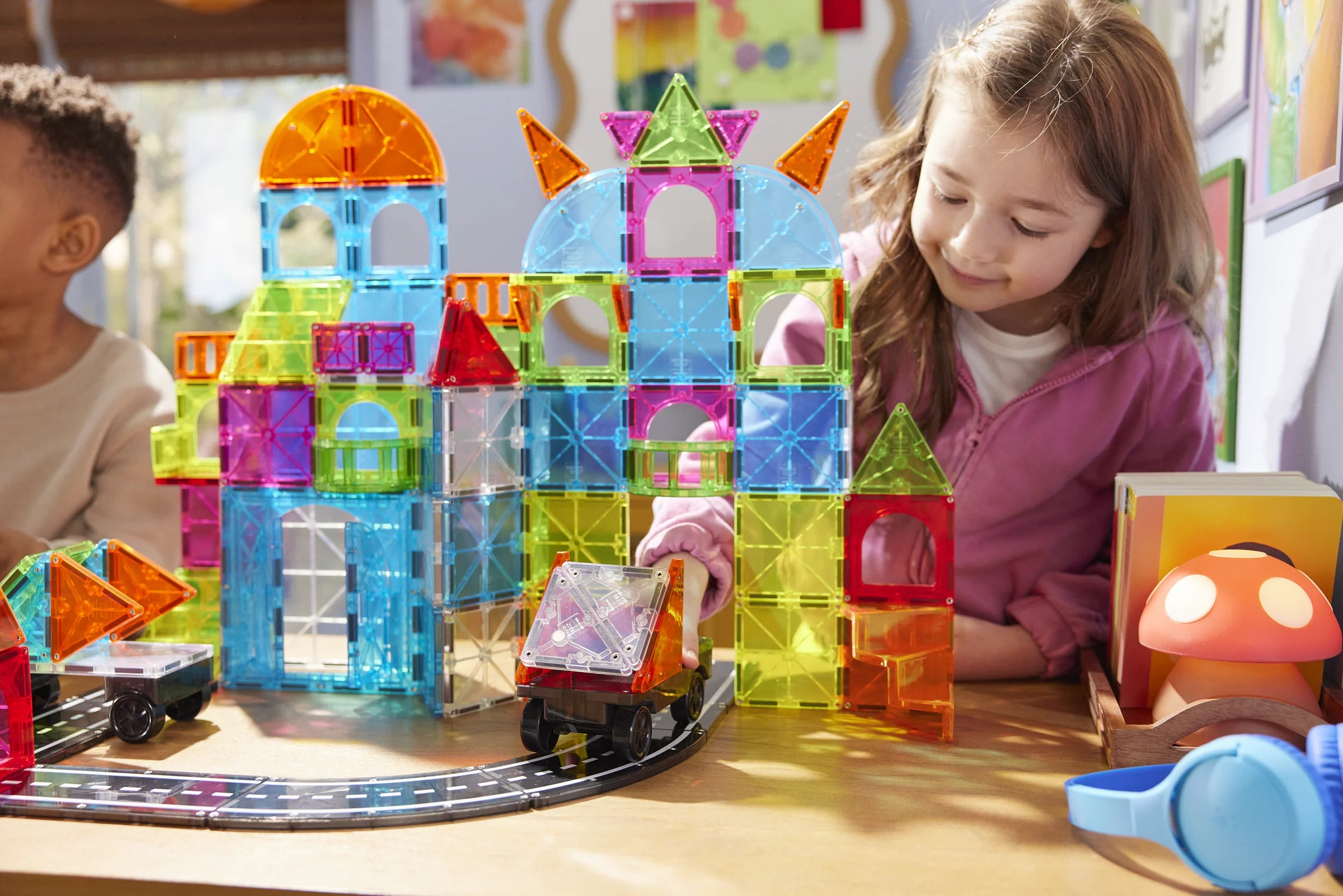 Magna-Tiles City Center 110-Piece Set