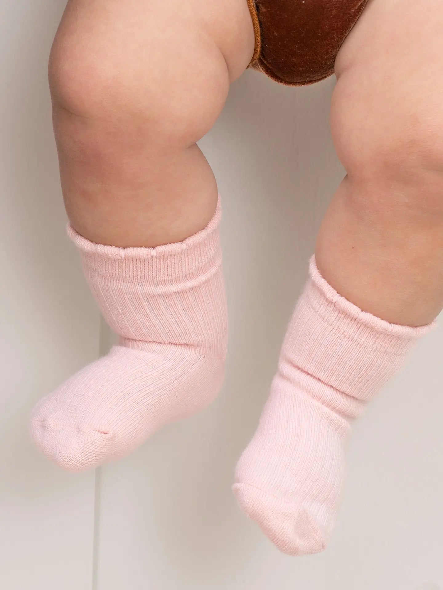 Scallop Hem Crew Socks - Mauve