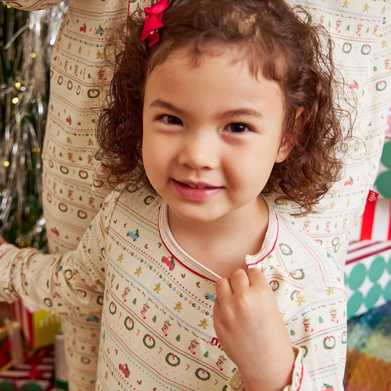 Magnetic Traditional Christmas Nightgown