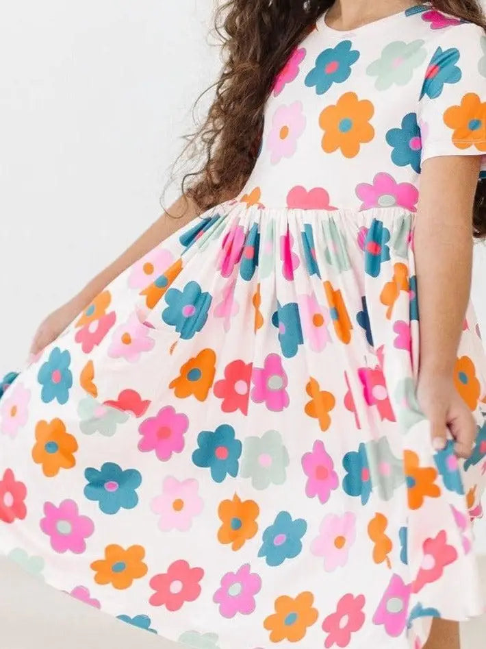 Retro Floral S/S Pocket Twirl Dress