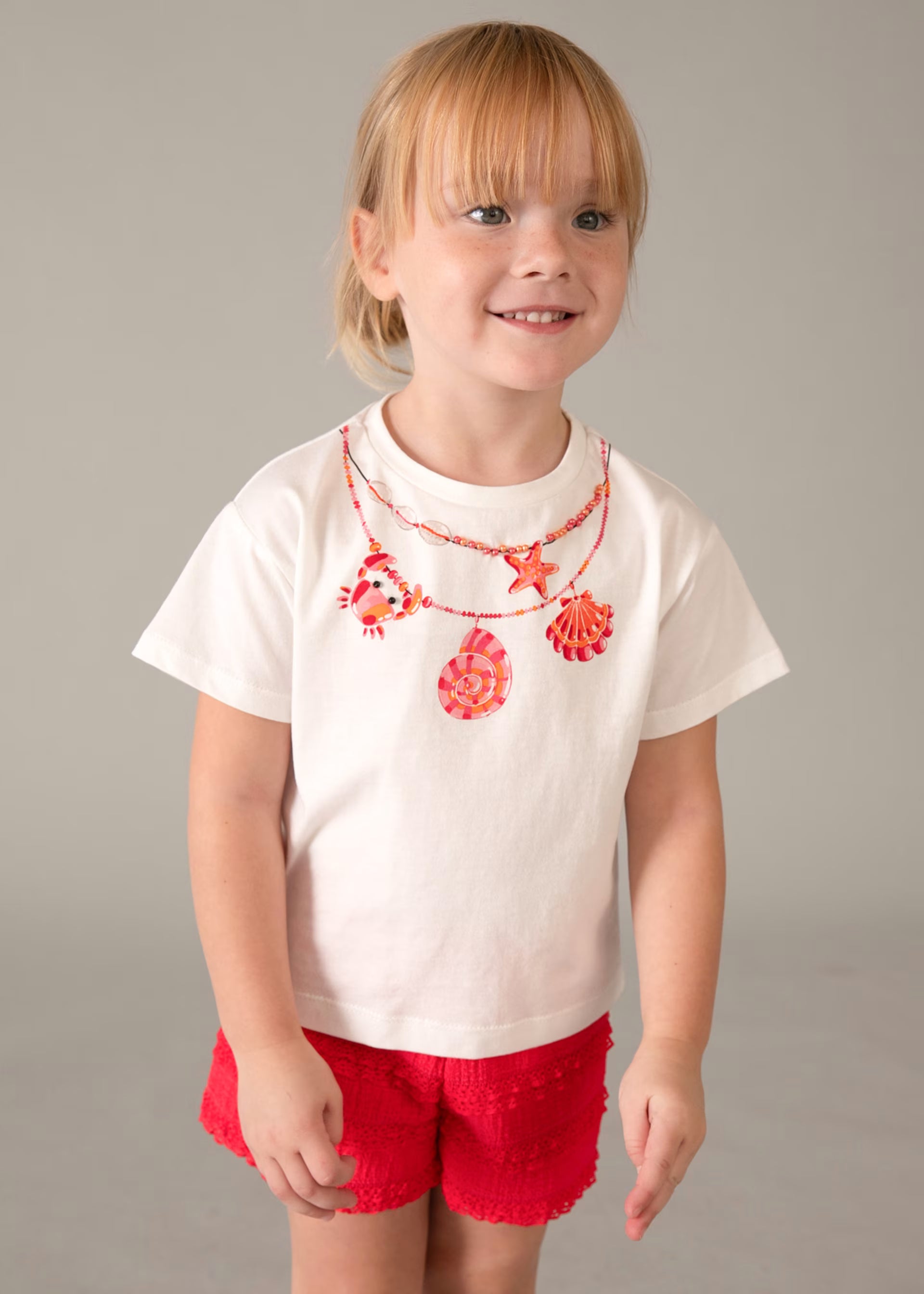 Seashell Crab Necklace Tee & Poppy Pink Ruffle Shorts