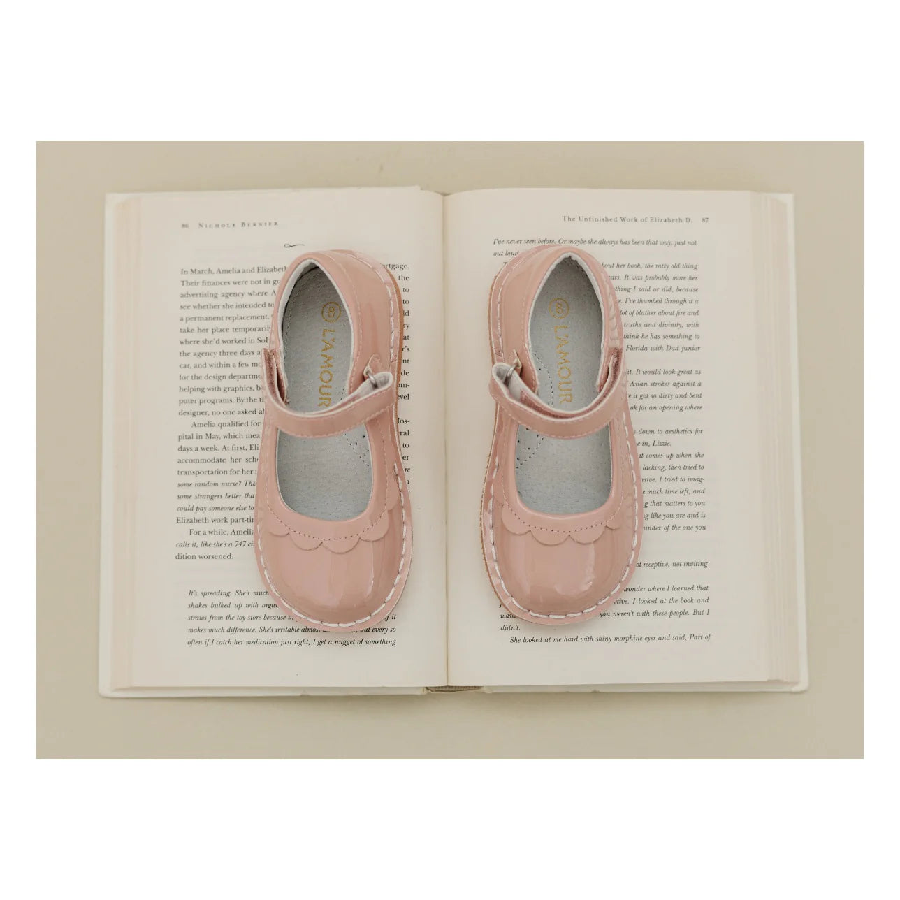 Violette Mary Jane - Pale Rose