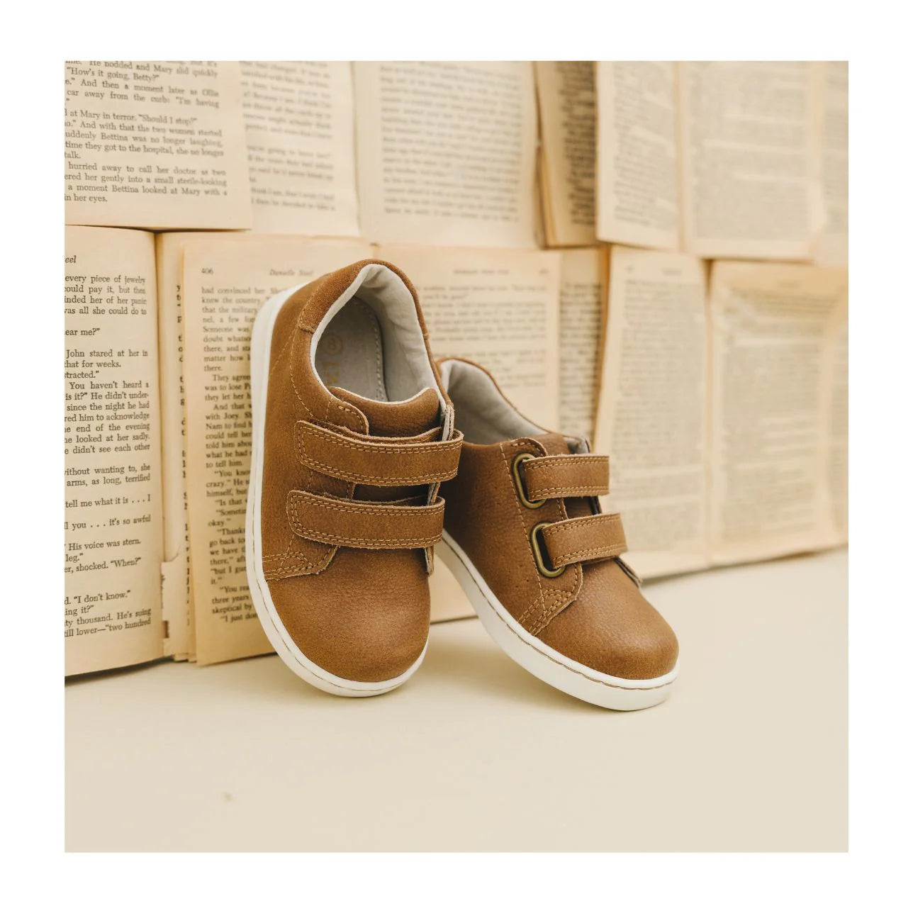 Chestnut Kyle Double Velcro Sneaker